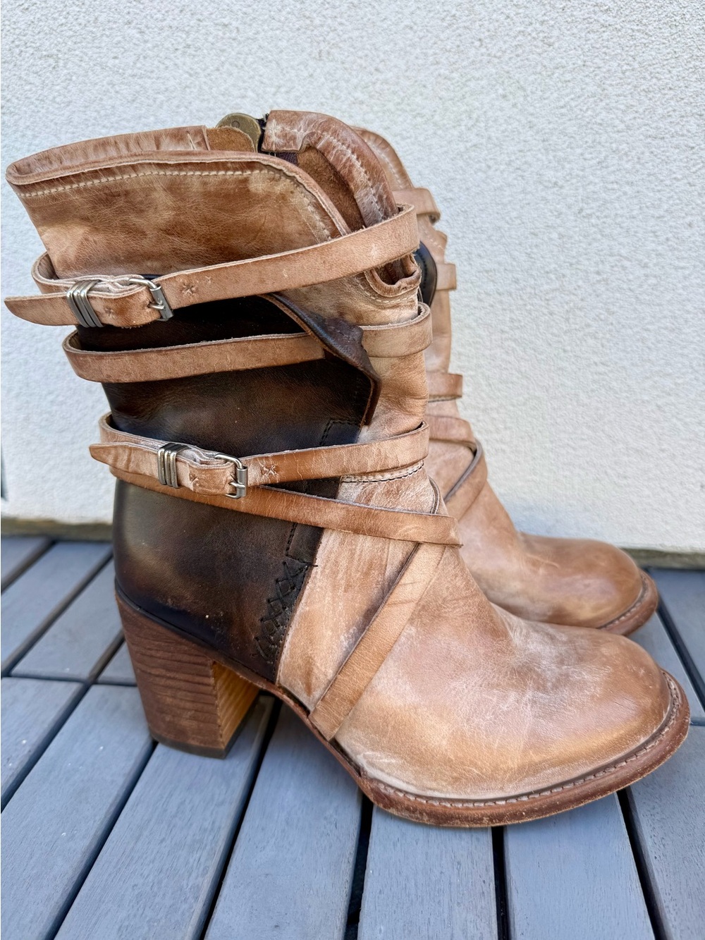Freebird Baker Boots in Taupe/Multi Tan Leather
